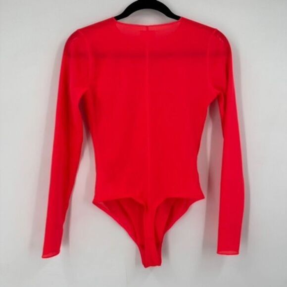 NWT Fabletics x Yitty Mesh Me Smoothing LS Sheer Bodysuit Neon Pink Small - Picture 6 of 11